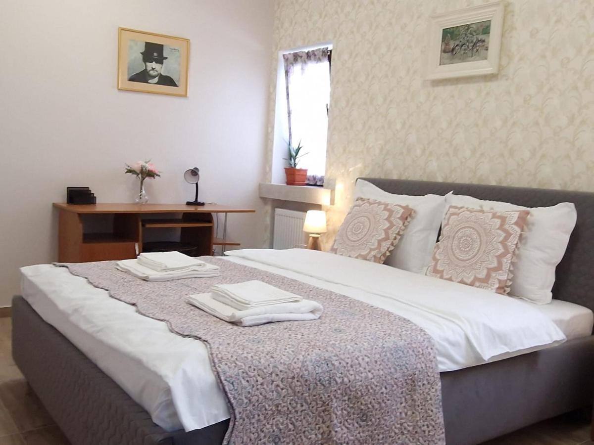 Laroka House Arty And Cosy Studio Universitate Center Bucarest Extérieur photo